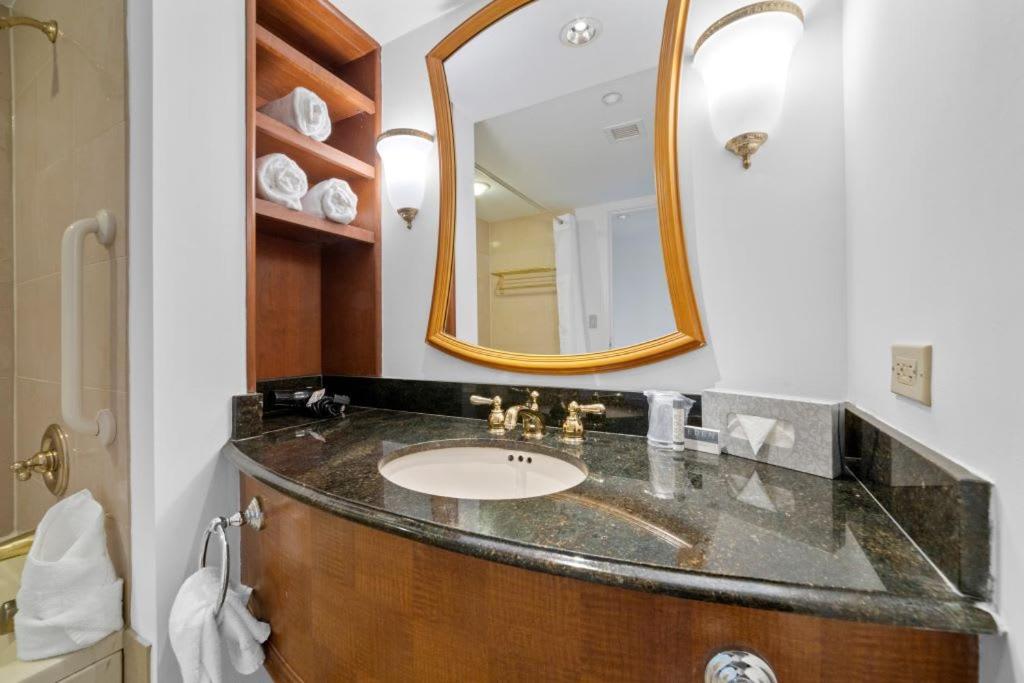 Cozysuites At Showboat 2br 3ba Atlantic City