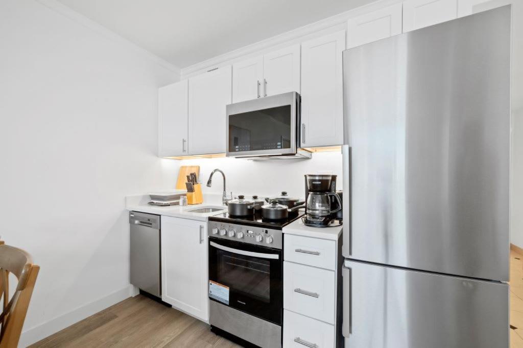 Cozysuites At Showboat 2br 3ba