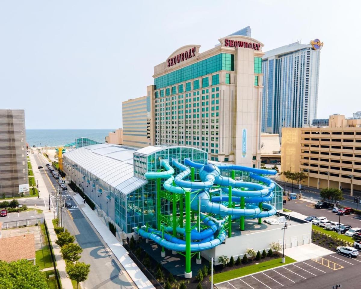 Cozysuites At Showboat 2br 3ba